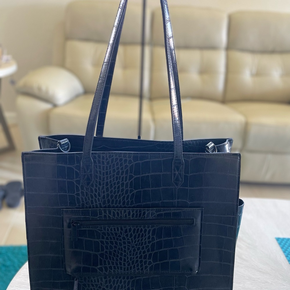 GUC - BEIS Black Crocodile-Embossed Work Tote - Picture 2 of 13